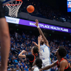 Kentucky Won Against Georgetown College in Exhibition Game