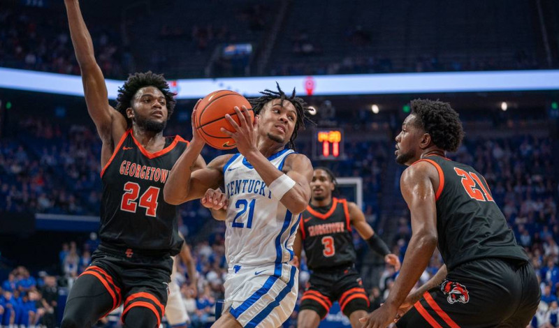 Kentucky Won Against Georgetown College in Exhibition Game